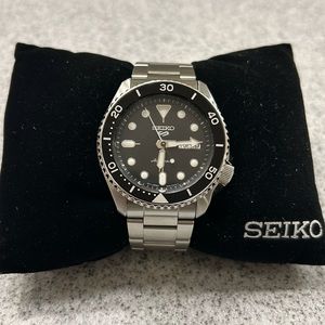 Seiko 5 Sports (Ref: SRPD55)